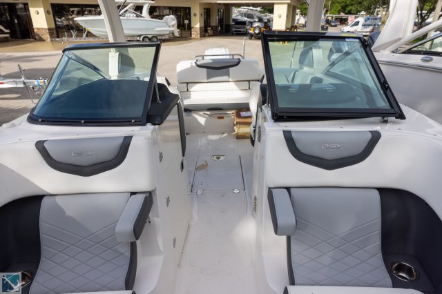 New 2024 Chaparral 270 OSX  Boat for sale